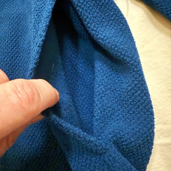 Avalanche Teal Blue pullover - Picture 3 of 12